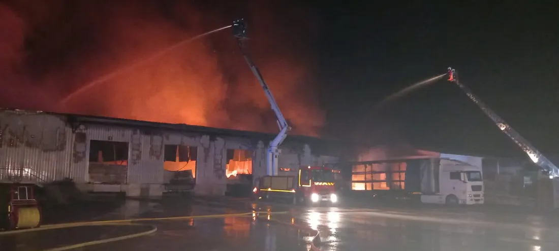 L'incendie de Royal Saveurs à Marignac (Tarn-et-Garonne).