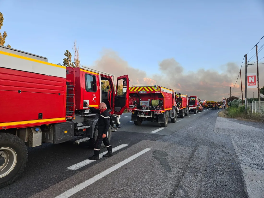 Les pompiers de l'Aveyron engagés dans l'Aude en juillet 2025.