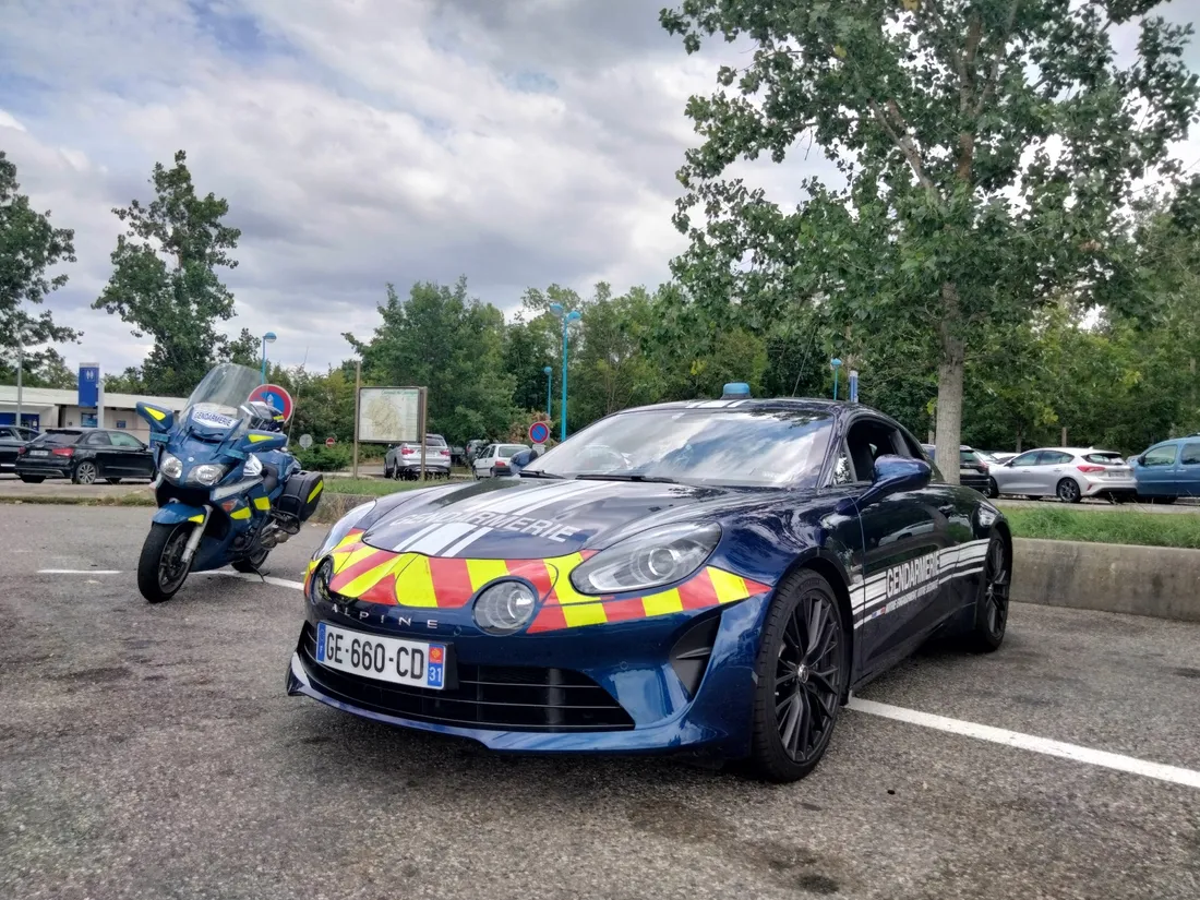La Renault Alpine de l'EDSR du Tarn-et-Garonne