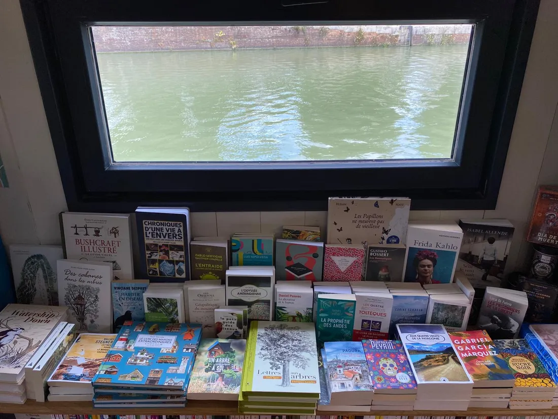 Les livres, et le canal 