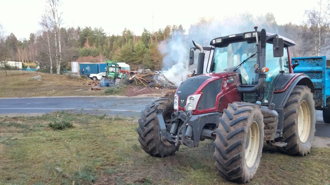 Mobilisation agricole sur l'autoroute A75 en Lozère