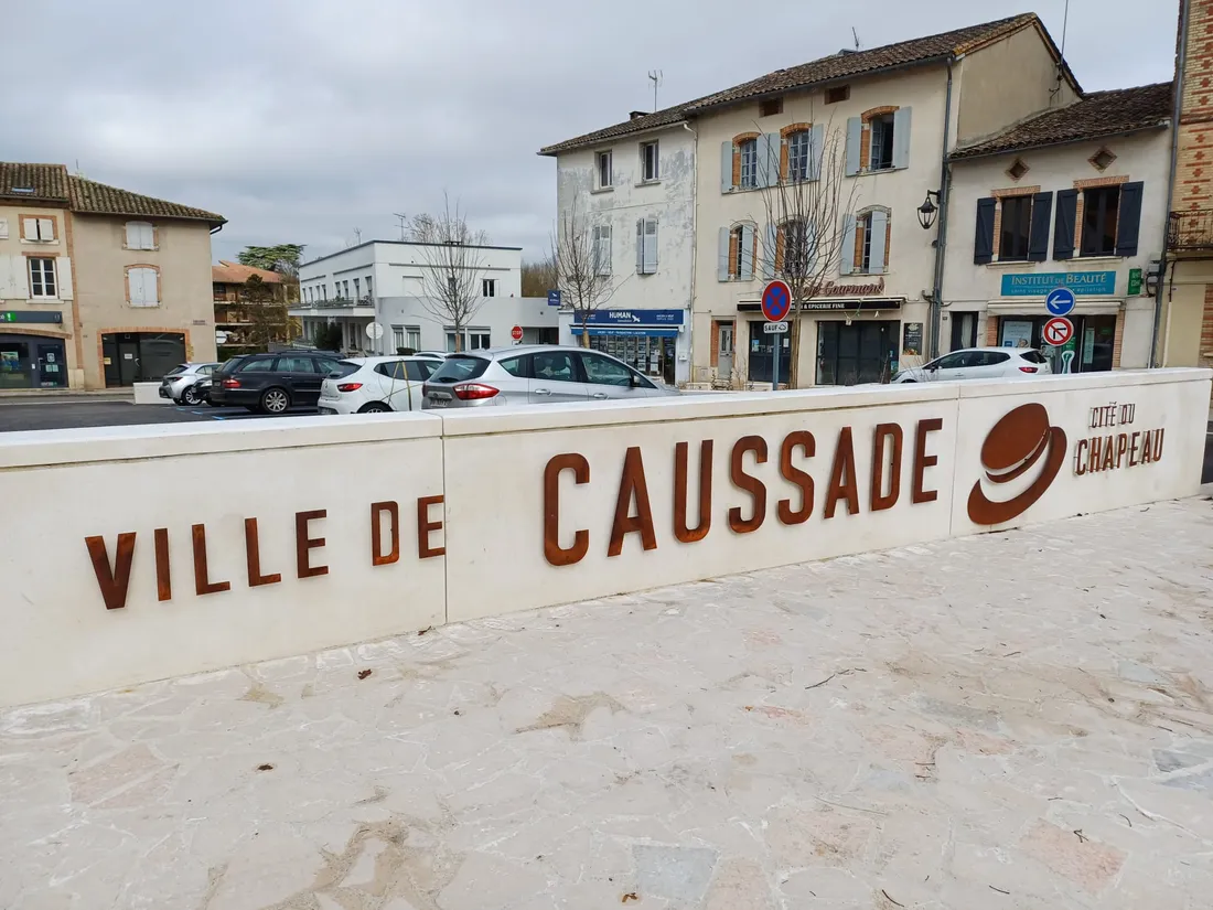 Le centre-ville de Caussade.