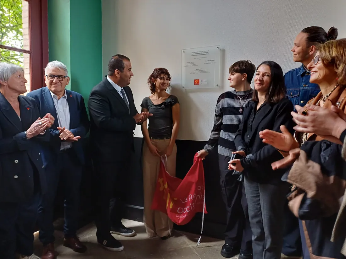 Kamel Chibli inaugure l'internat d'excellence du lycée Michelet.