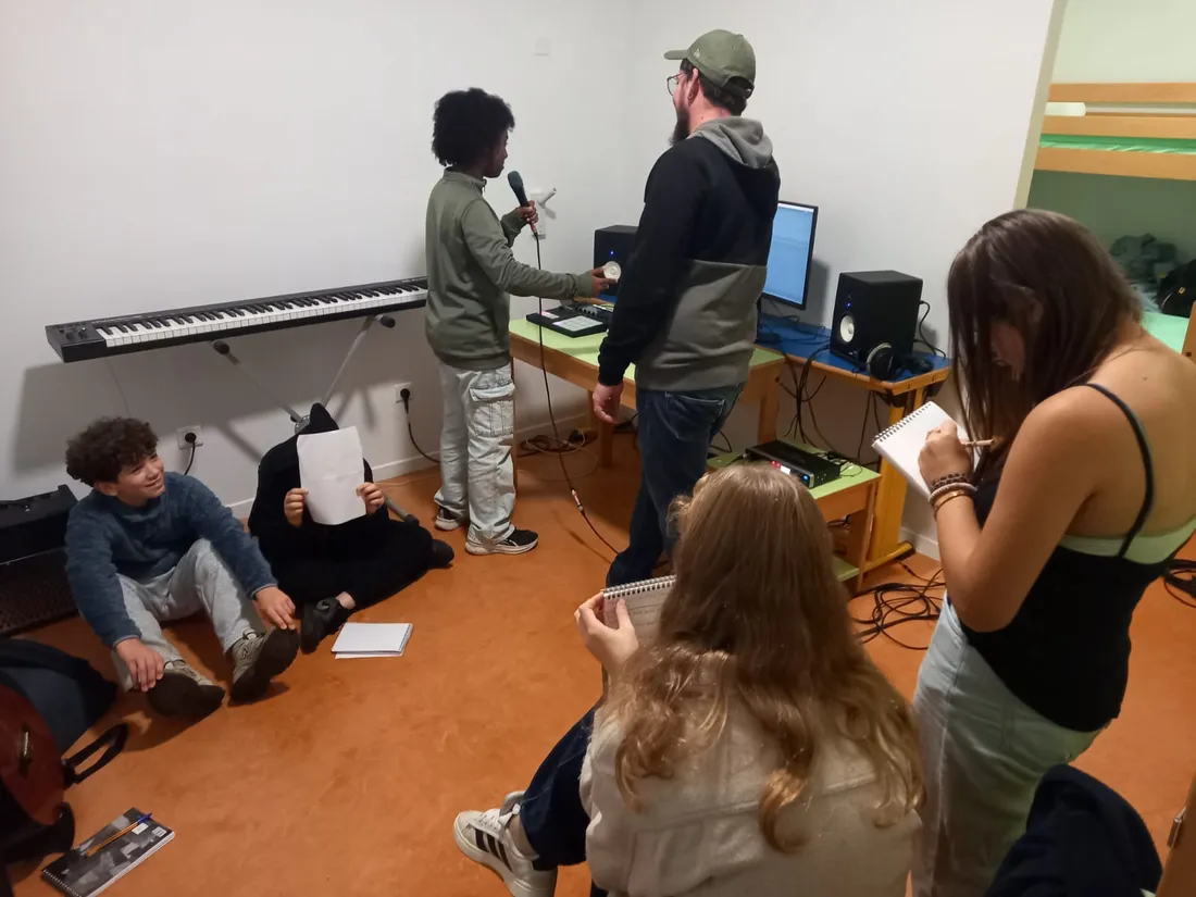 Atelier musicale et pause psychologique pour les jeunes aidants