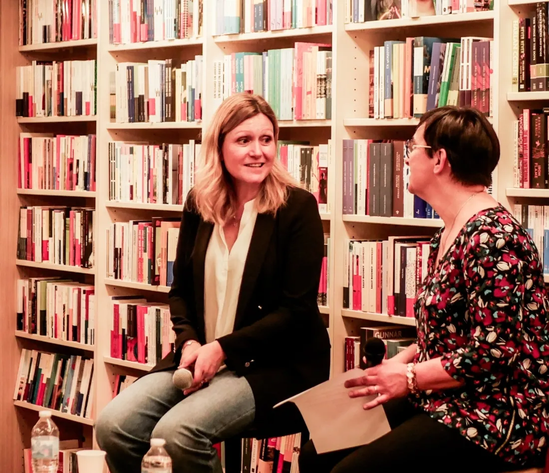 Yaël Braun-Pivet en dédicace à la maison du livre de Rodez (12), le 25 avril 2025