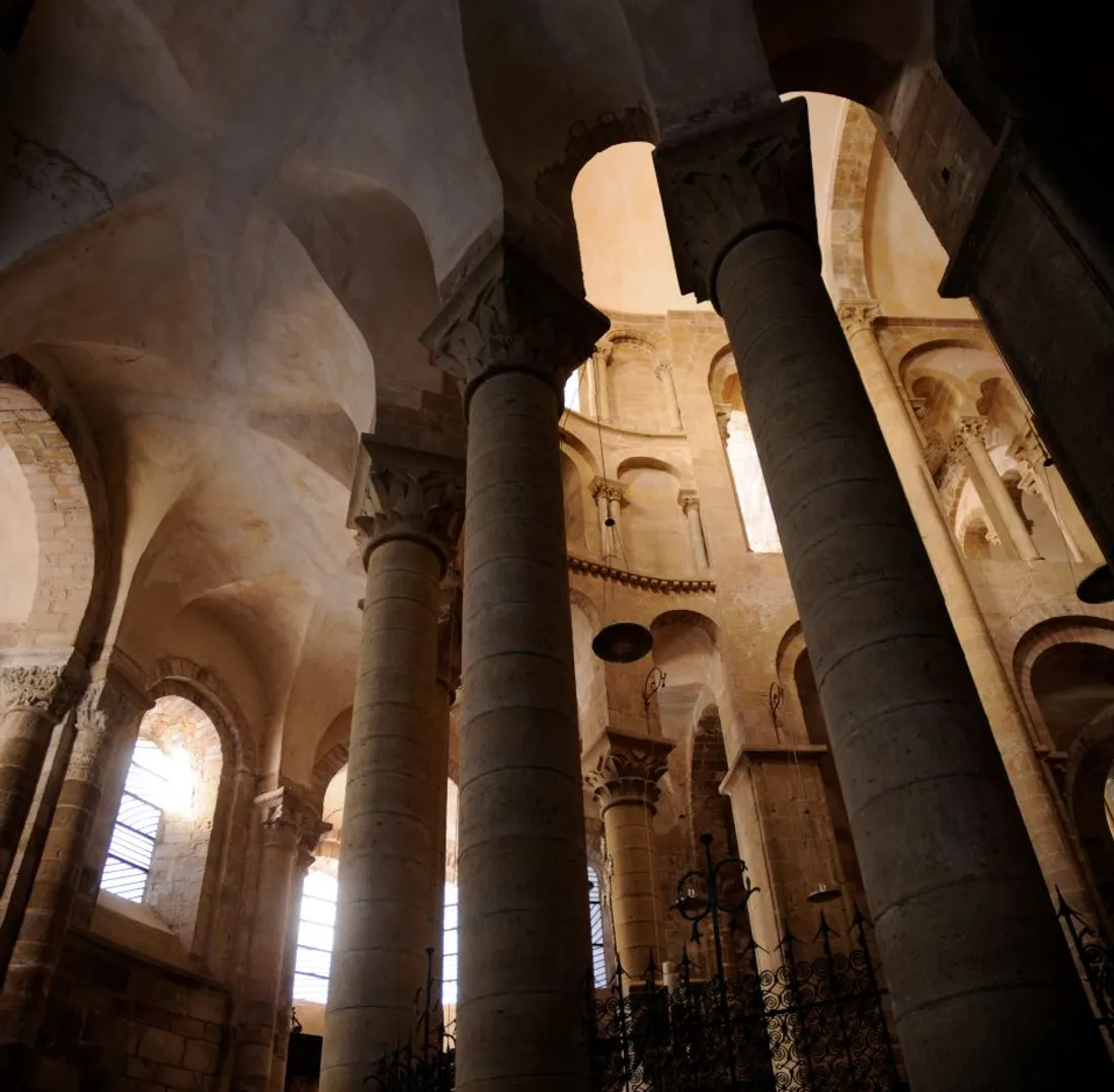 Spectacle autour des vitraux de Pierre Soulages