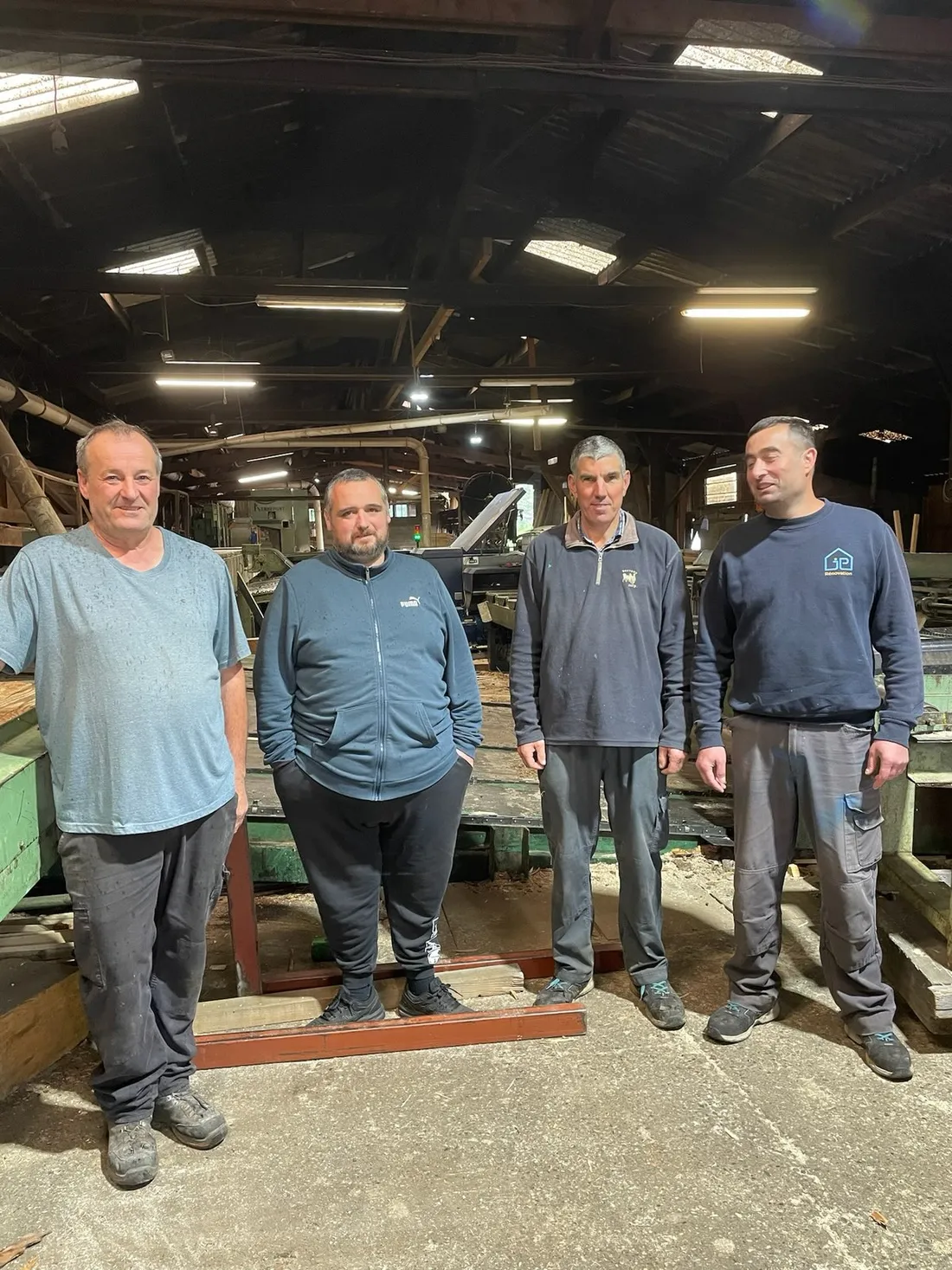 Les quatre salariés qui reprennent la scierie du Bleymard