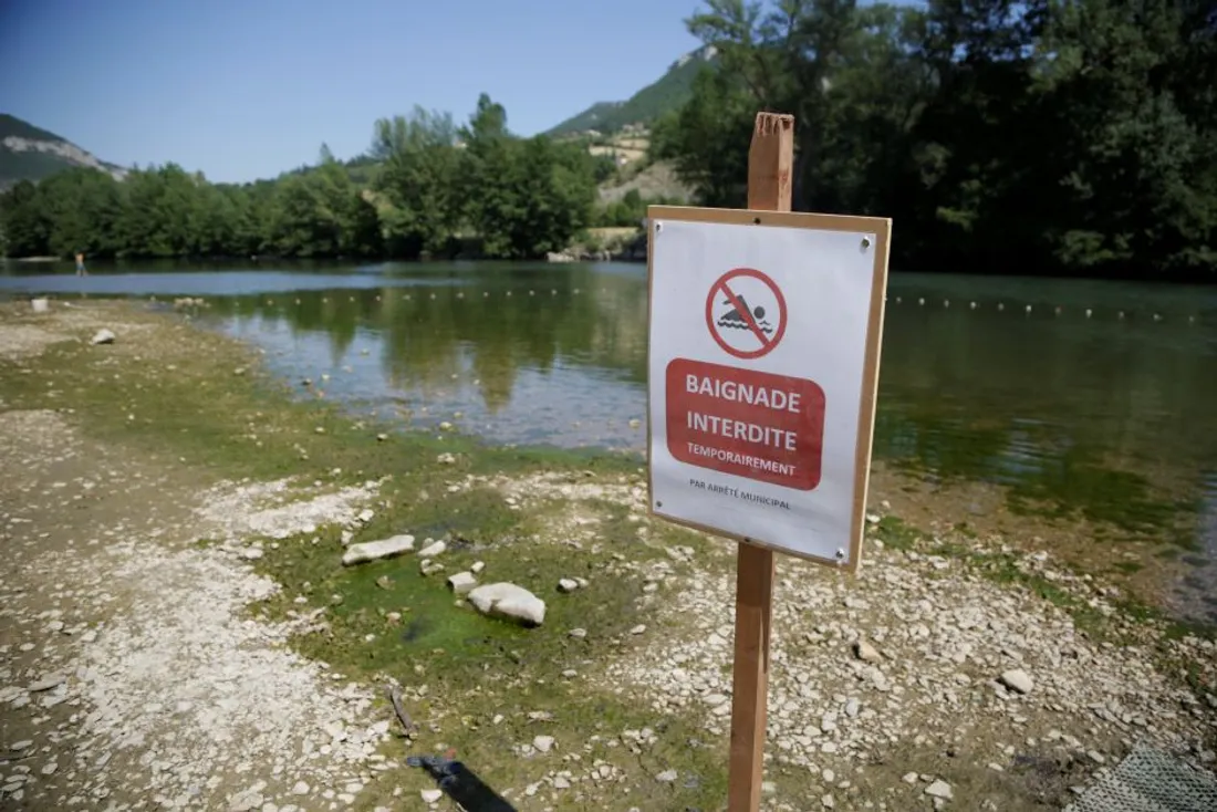 Baignade temporairement interdite à Millau (Aveyron).