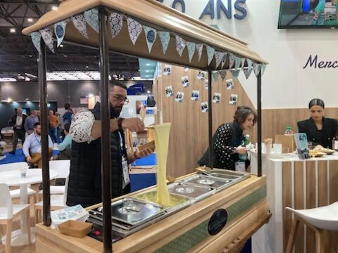 Le cercueil food-truck de l'entreprise Carles.