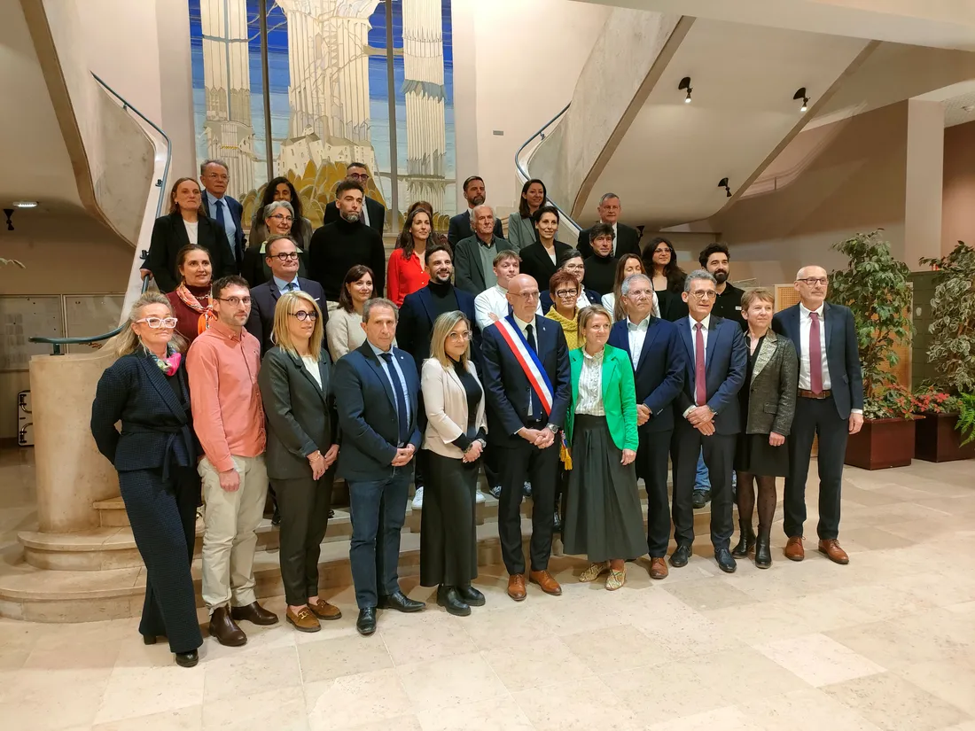 Les élus au conseil municipal de Rodez (Aveyron) le 27 mars 2026.