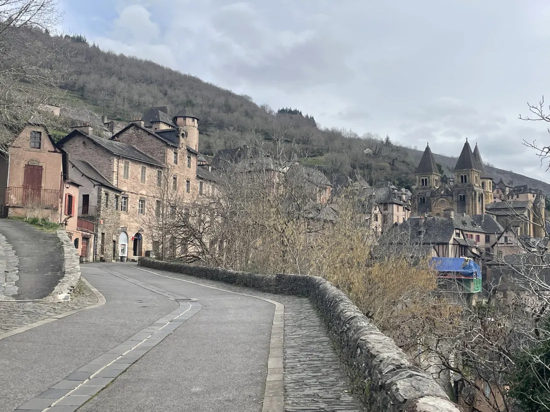 Conques (Aveyron) le 3 mars 2026.