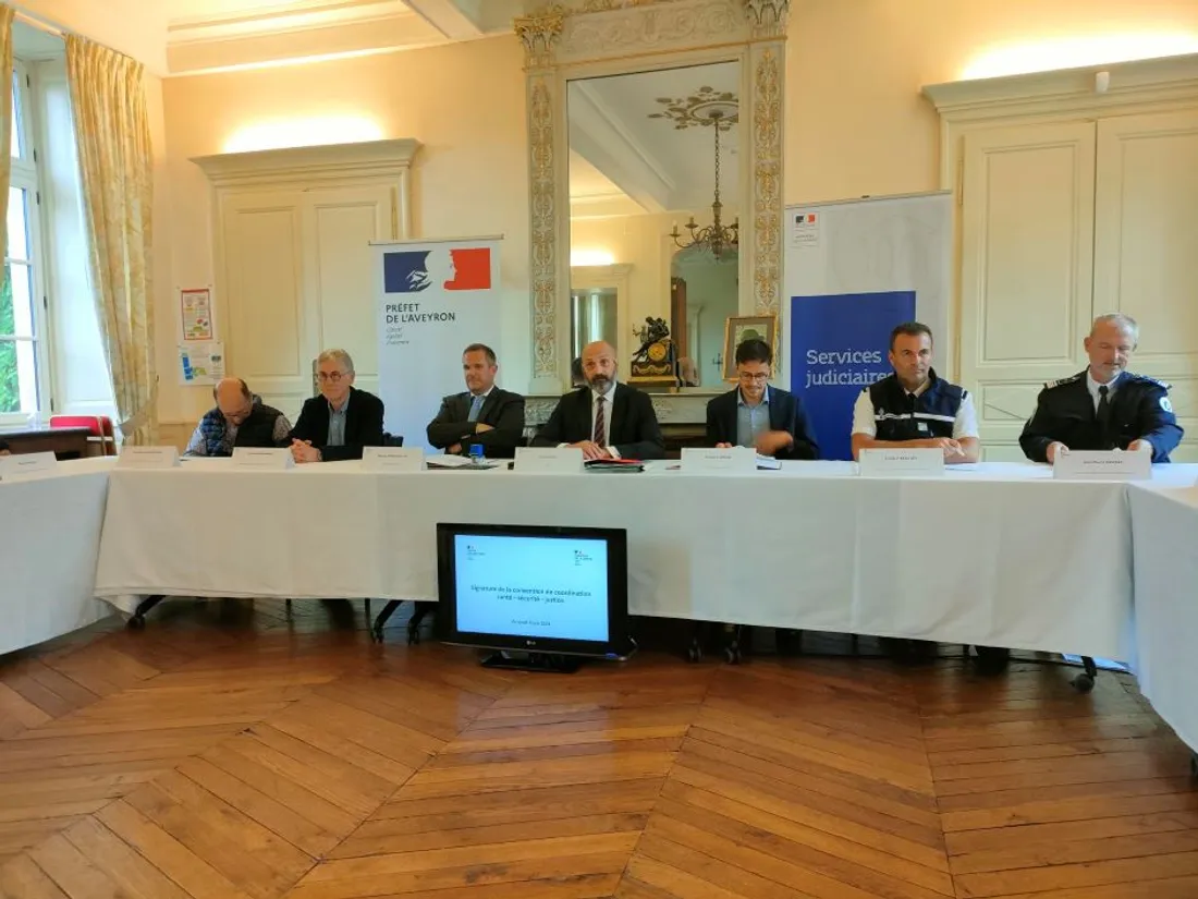 Les signataires de la convention de coordination santé-sécurité-justice