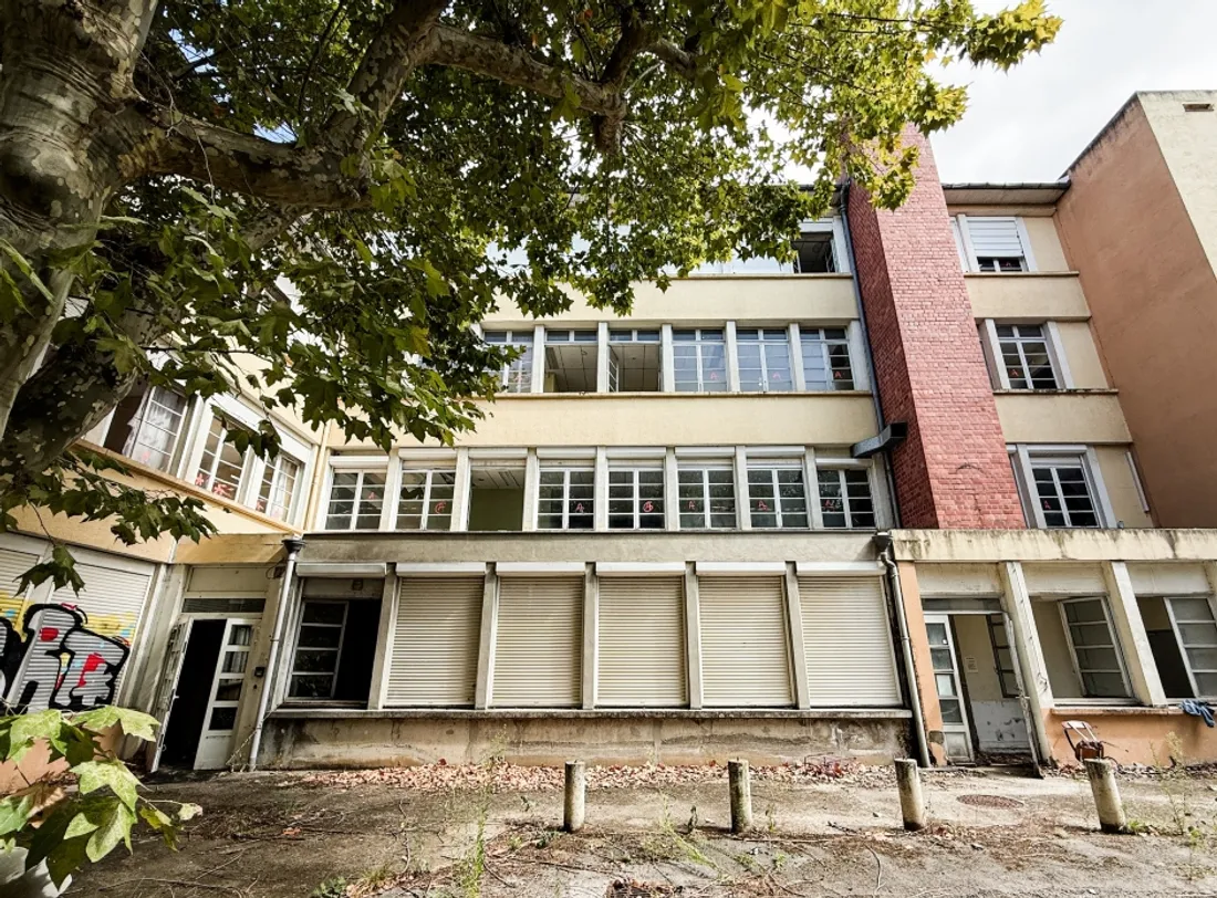 6 bâtiments de la friche de l'Ayrolle seront démolis