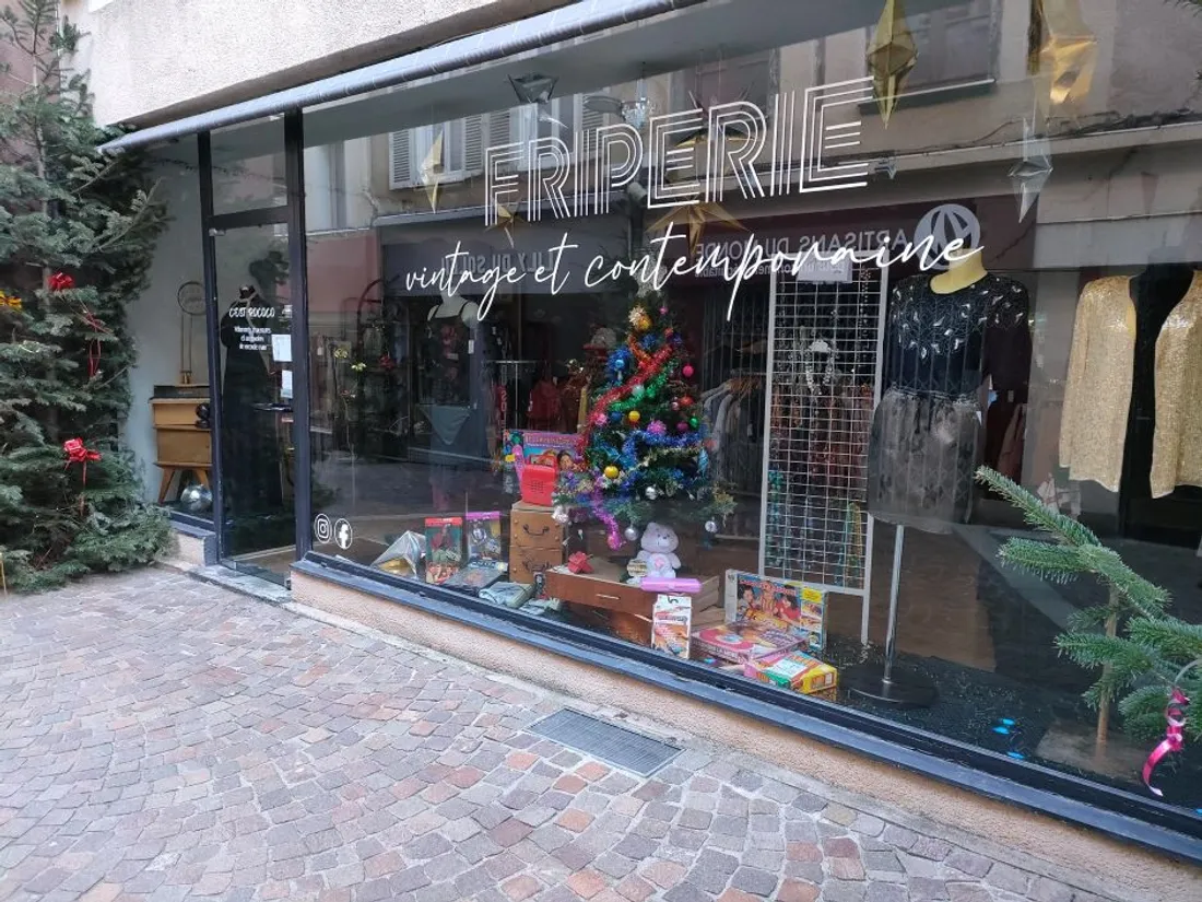 La friperie C'est Rococo à Rodez (Aveyron).