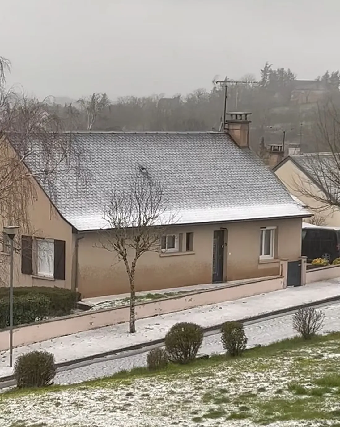 La grêle à sainte-Radegonde (Aveyron) le 22 mars 2025