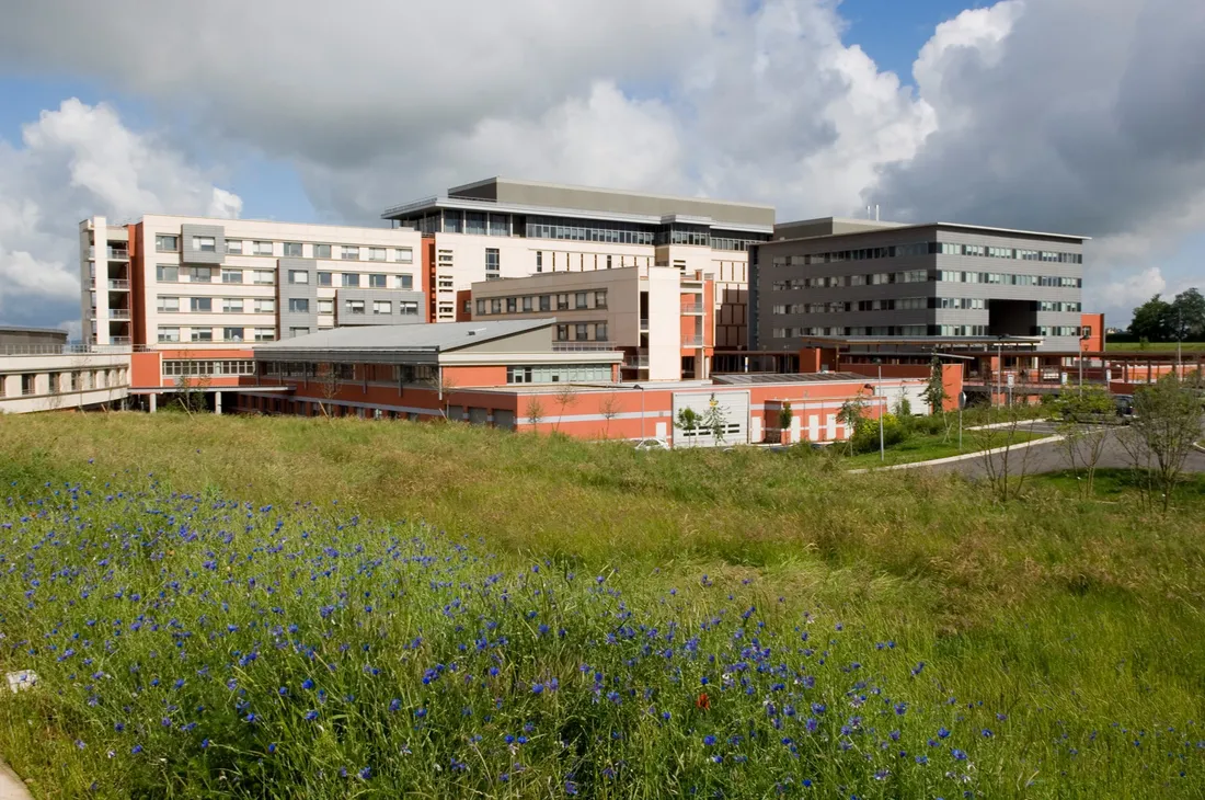 L'hôpital de Rodez (Aveyron).
