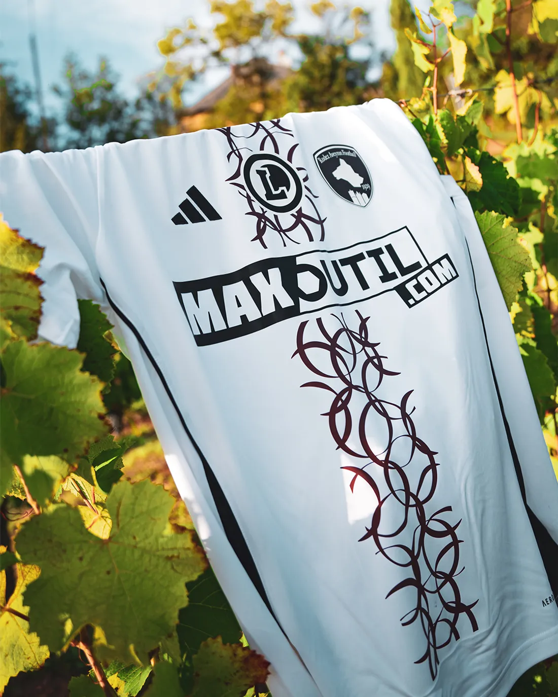 Un maillot collector pour le RAF