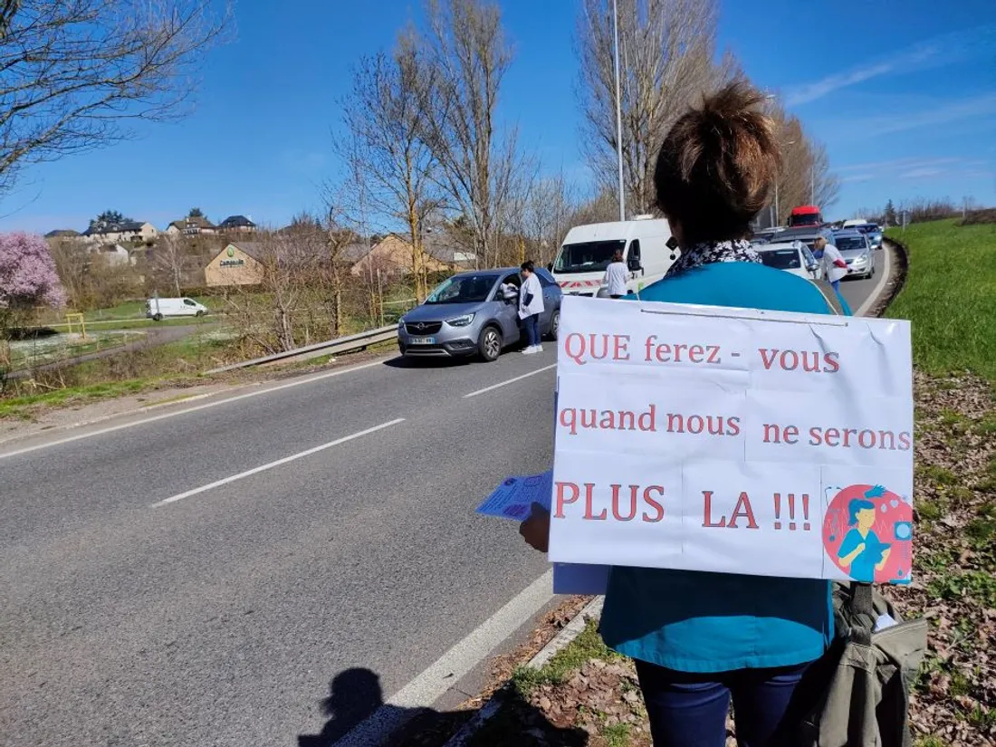 Mobilisation des infirmiers libéraux le 19 mars 2024 à Rodez (Aveyron).