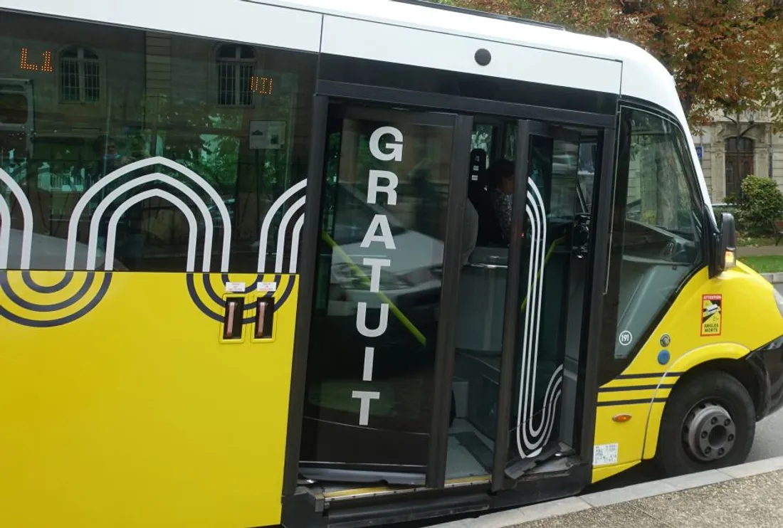 La navette Bastibus à Villefranche-de-Rouergue (Aveyron)