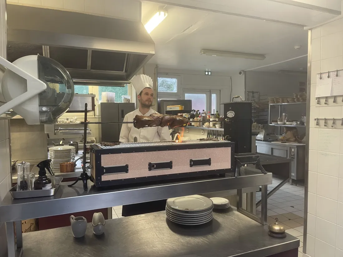 Pigeon braisé par le chef Romain Bos