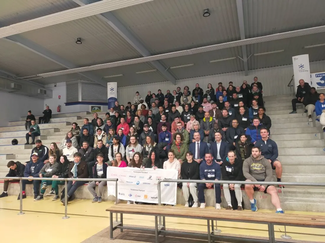 L'opération "du stade vers l'emploi" à Aurillac (Cantal).