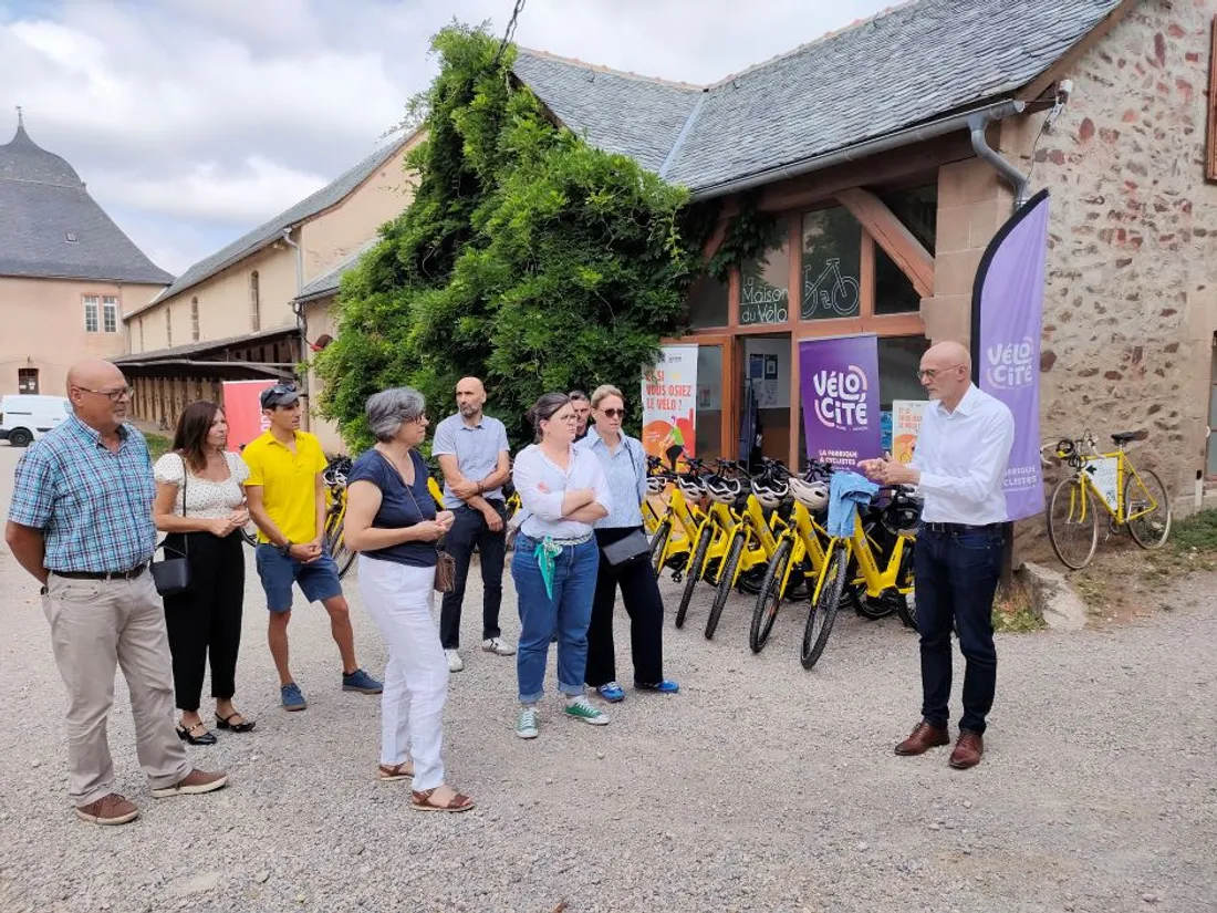 Présentation des vélos électriques en location longue durée à Rodez (Aveyron)