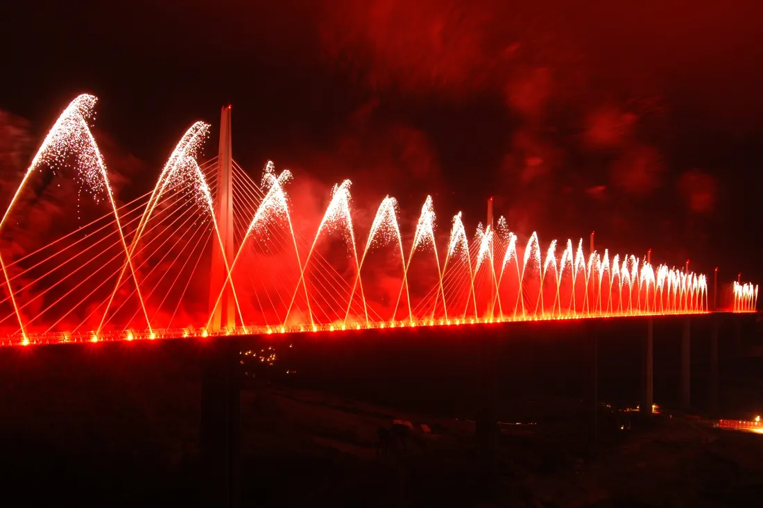 Inauguration du viaduc de Millau (Aveyron).
