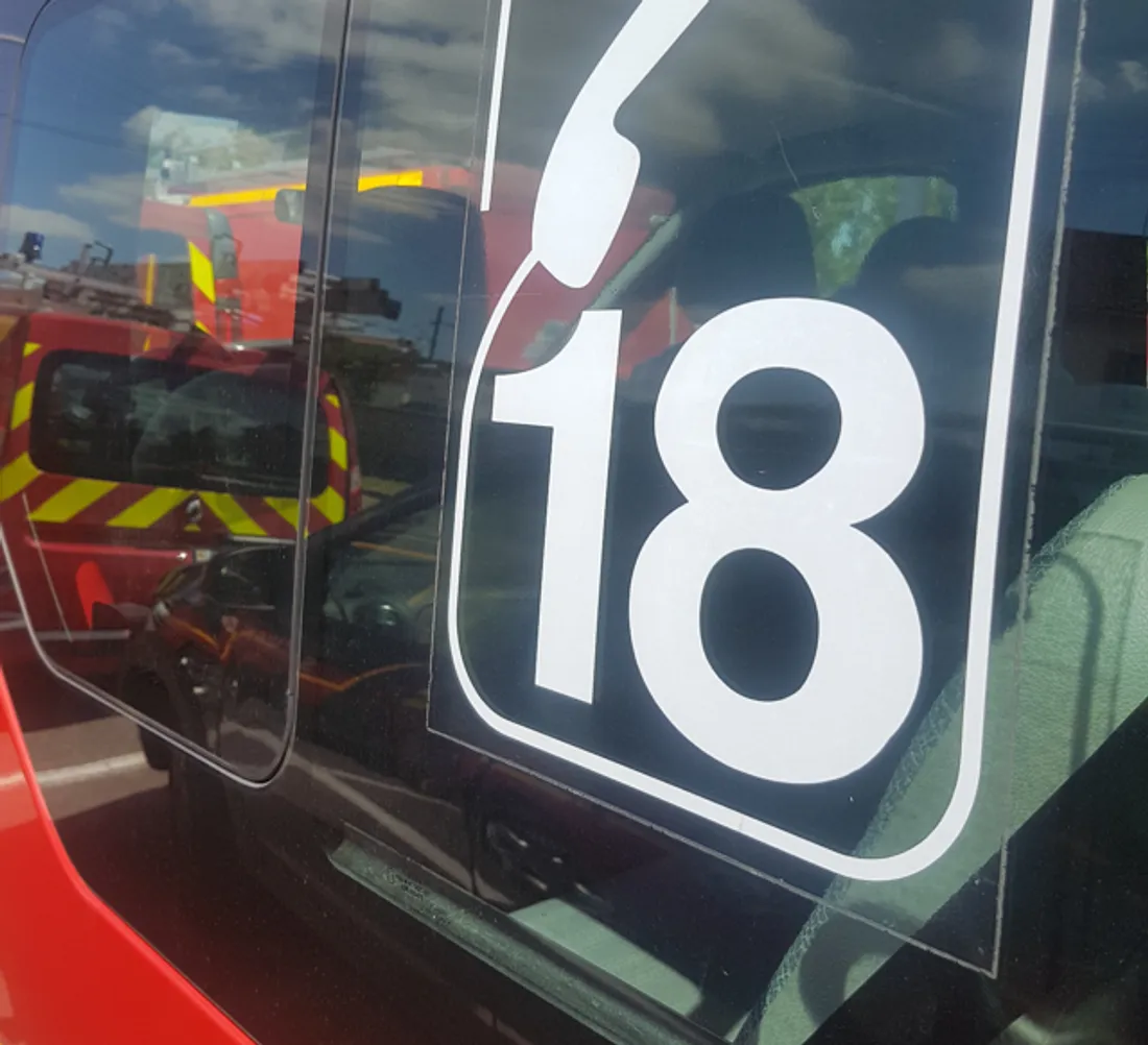 Un véhicule de pompiers, illustration