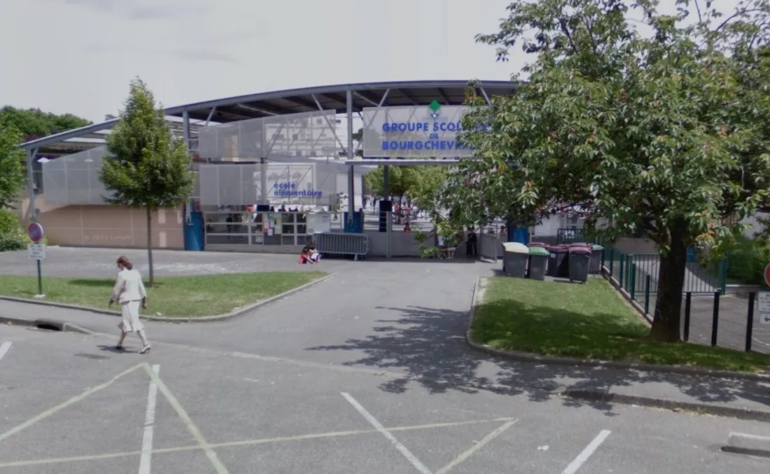 Groupe scolaire de Bourgchevreuil, à Cesson-Sévigné