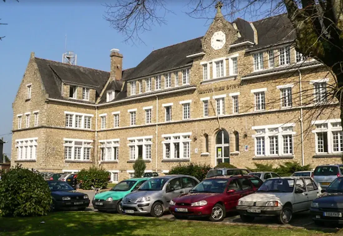 Lycée Jeanne d'Arc - Saint Ivy