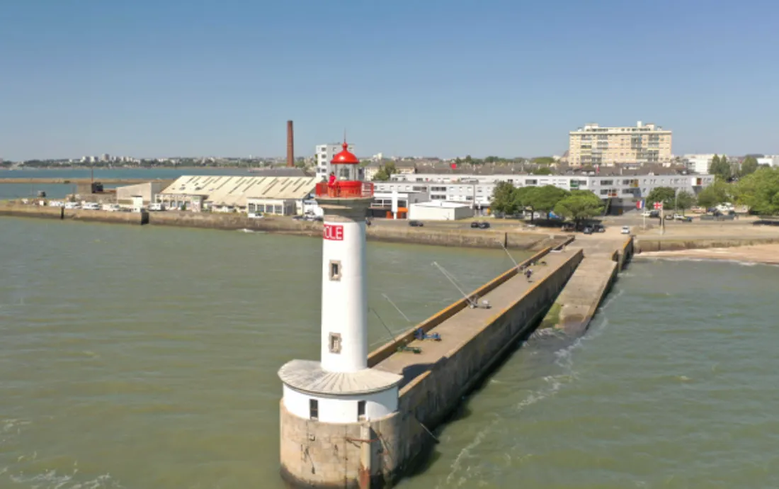 Le corps d’une femme a été découvert dans les rochers quai du vieux mole, à Saint-Nazaire