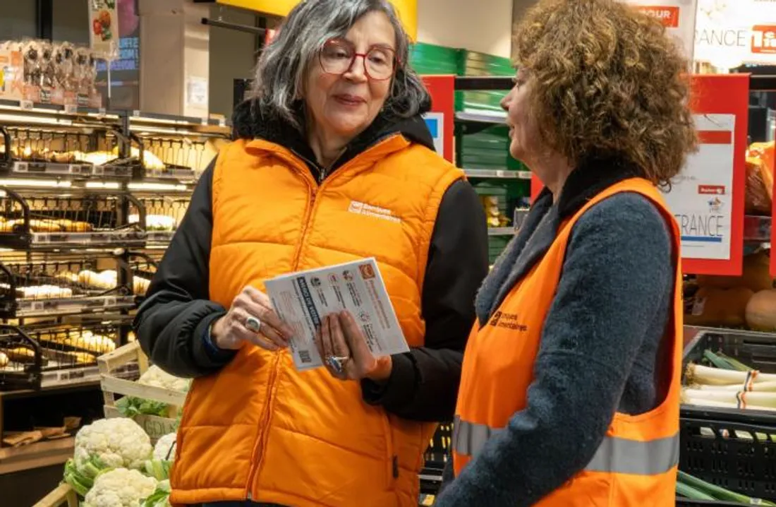 Illustration : bénévoles de la banque alimentaire 
