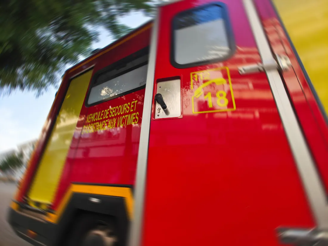 Une ambulance des pompiers, illustration