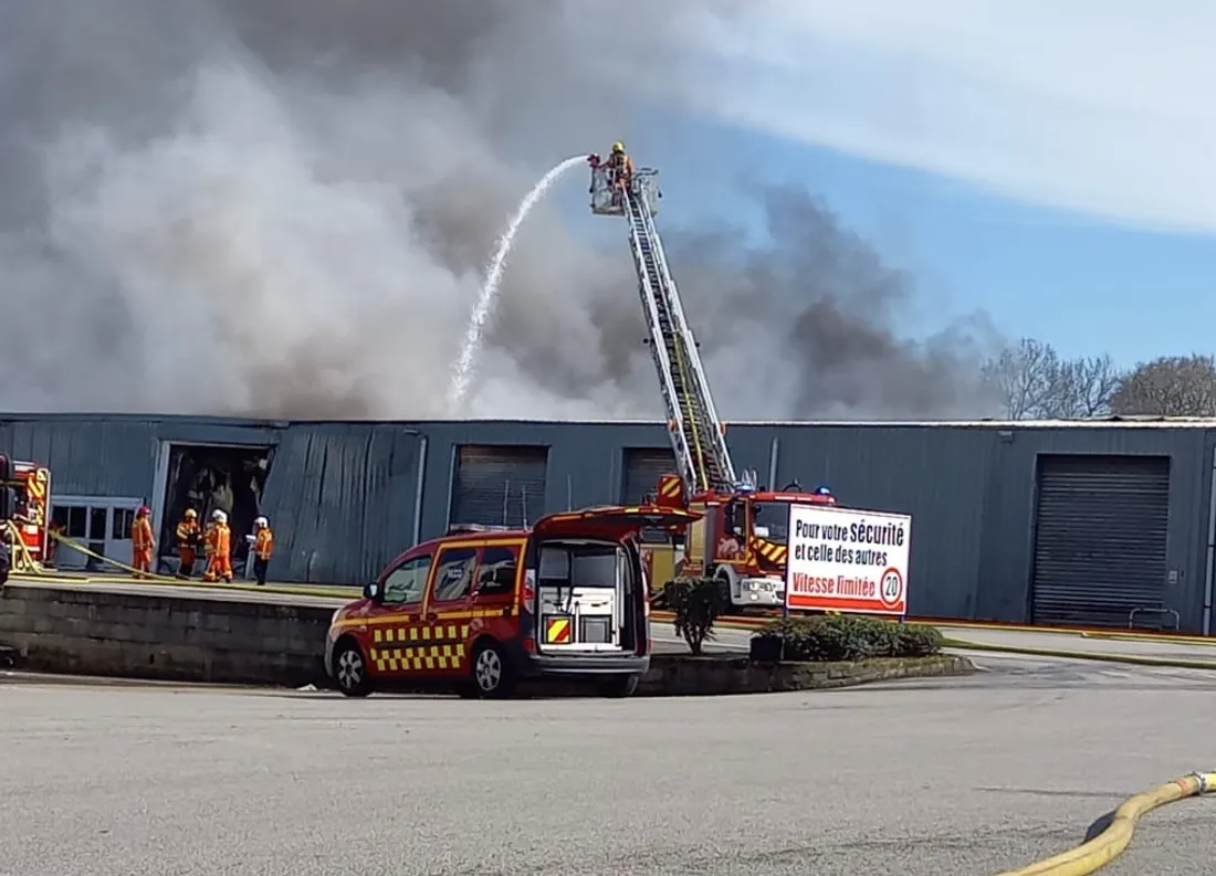 Un photo de l'incendie