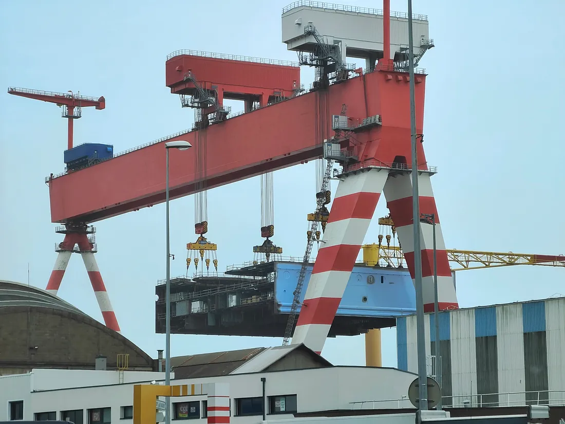 Le Très Grand Portique, aux Chantiers de l'Atlantique, illustration