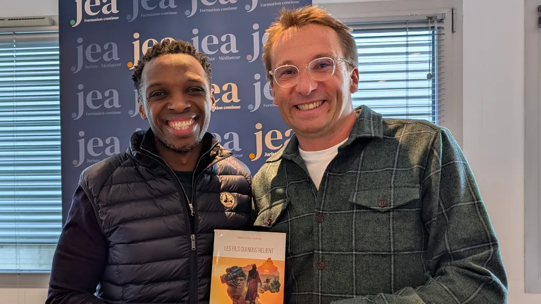 Valentin Sauvourel et Emmanuel Cortez de l'association "l'école des 1.000 collines"