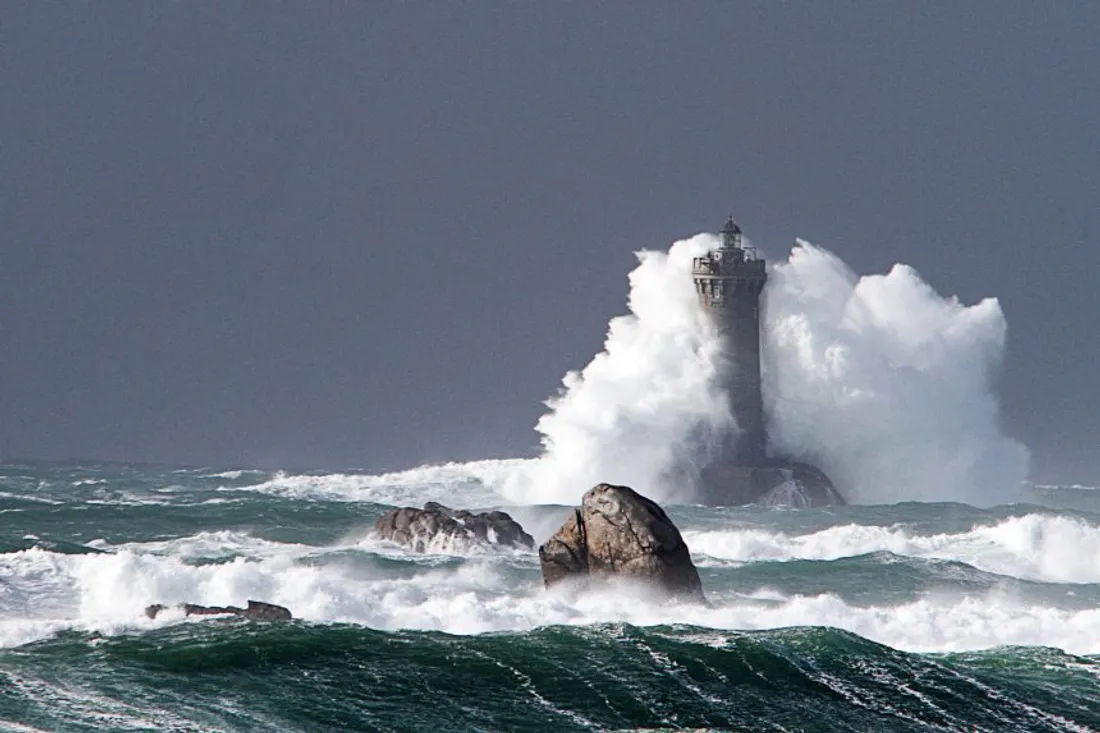 Une houle rare pour la saison