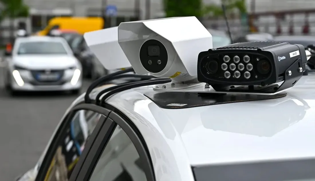 Voiture radar sur Nantes