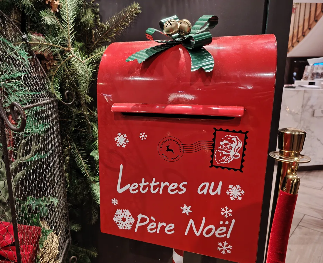 Première secrétaire du père Noël 