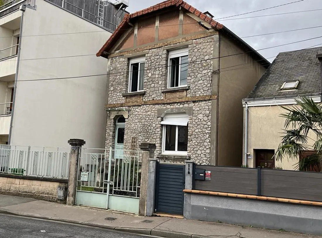 Au Mans, les pompiers sont intervenus dans la rue d'Arnage