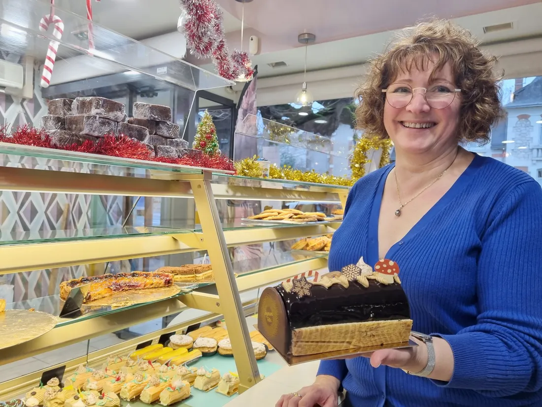 Amandine Fernandes propose une gamme variée de bûches de Noël à Blois et à Vineuil.