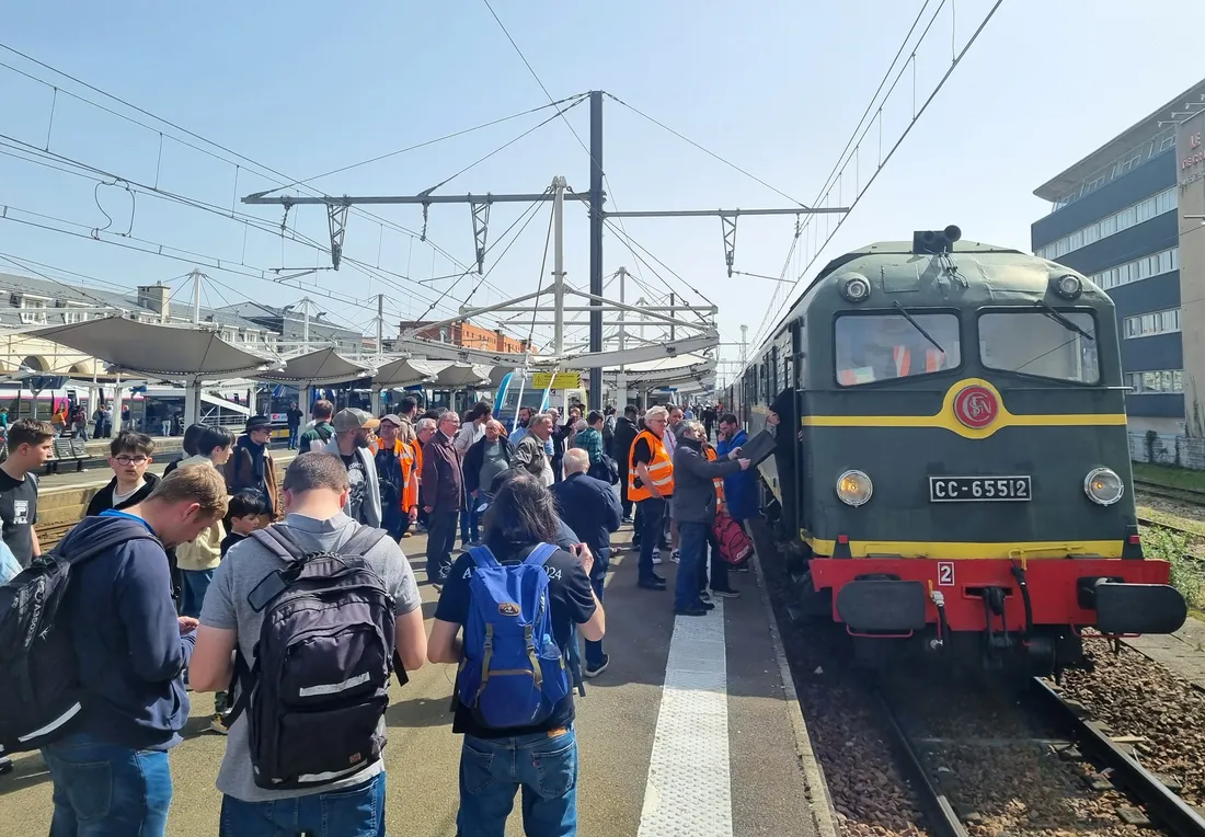 Le train était tractée par une locomotive de 1956 entièrement restaurée à Gièvres.