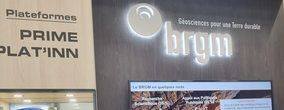Les géologues du BRGM d'Orléans étudient à l'année les niveaux d'eau en France.