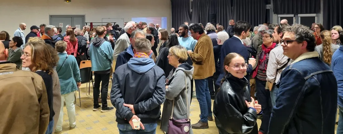 Marc Gricourt, ses colistiers et soutiens se sont retrouvés dans la soirée à la salle Jean Cros.