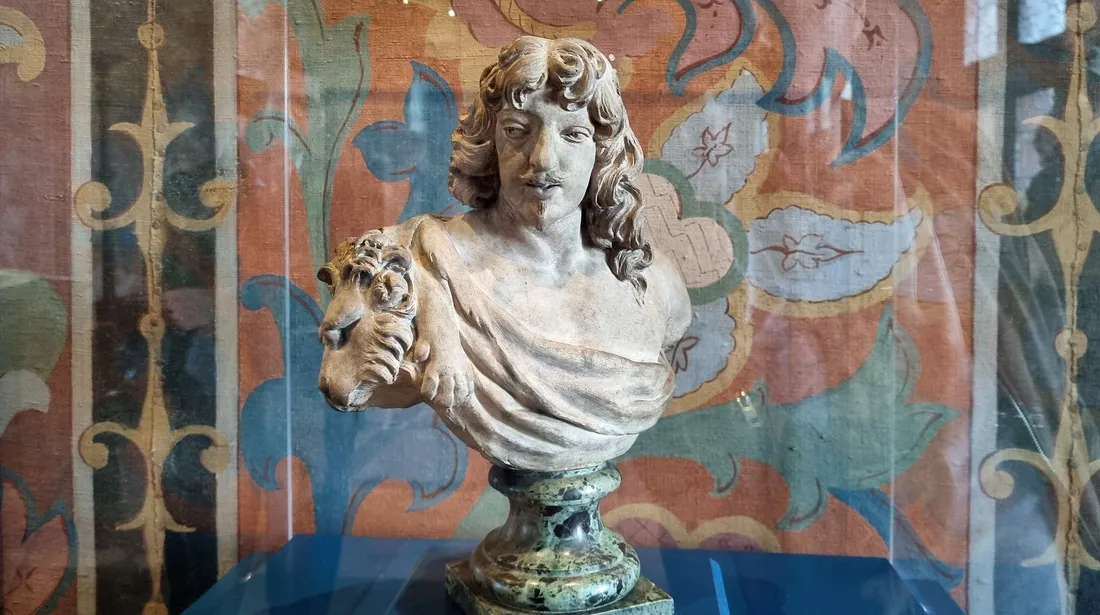 Ce buste préparatoire de Gaston d'Orléans a été réalisé vers 1636 par le sculpteur Jacques Sarrazin.