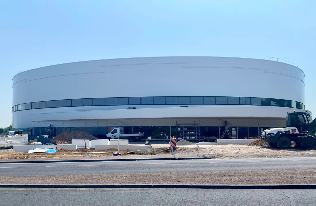 La façade extérieure du nouveau Palais des sports de Caen