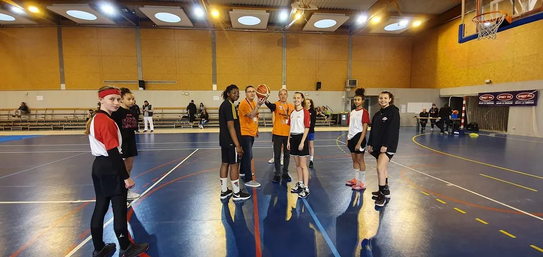 C'est la 8ème édition des 24 heures basket à Neuville-sur-Sarthe.