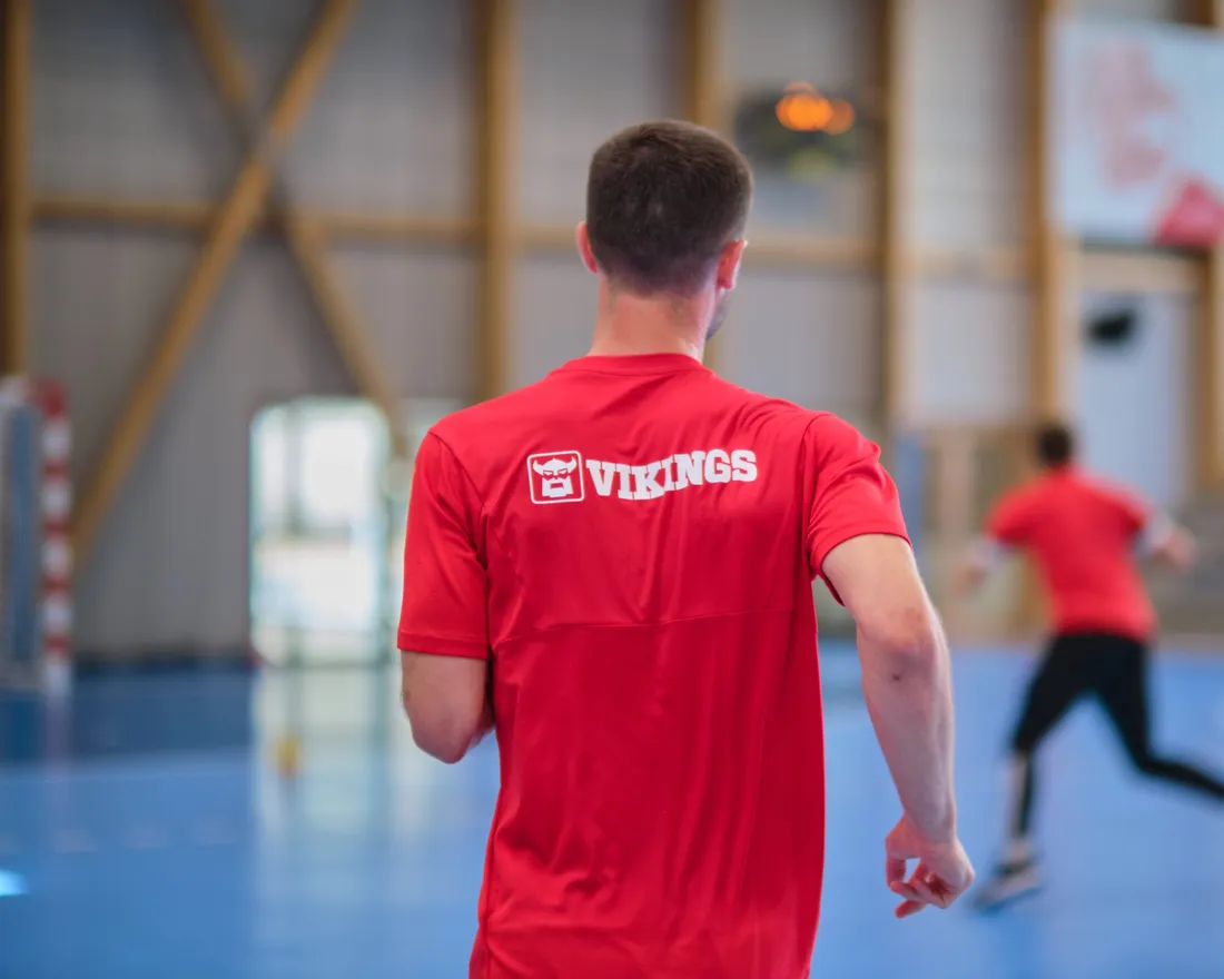 Un joueur du Caen Handball à l'entraînement