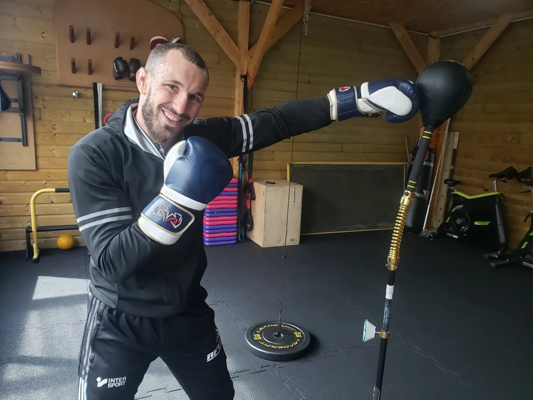 Le combattant de MMA Davy Gallon