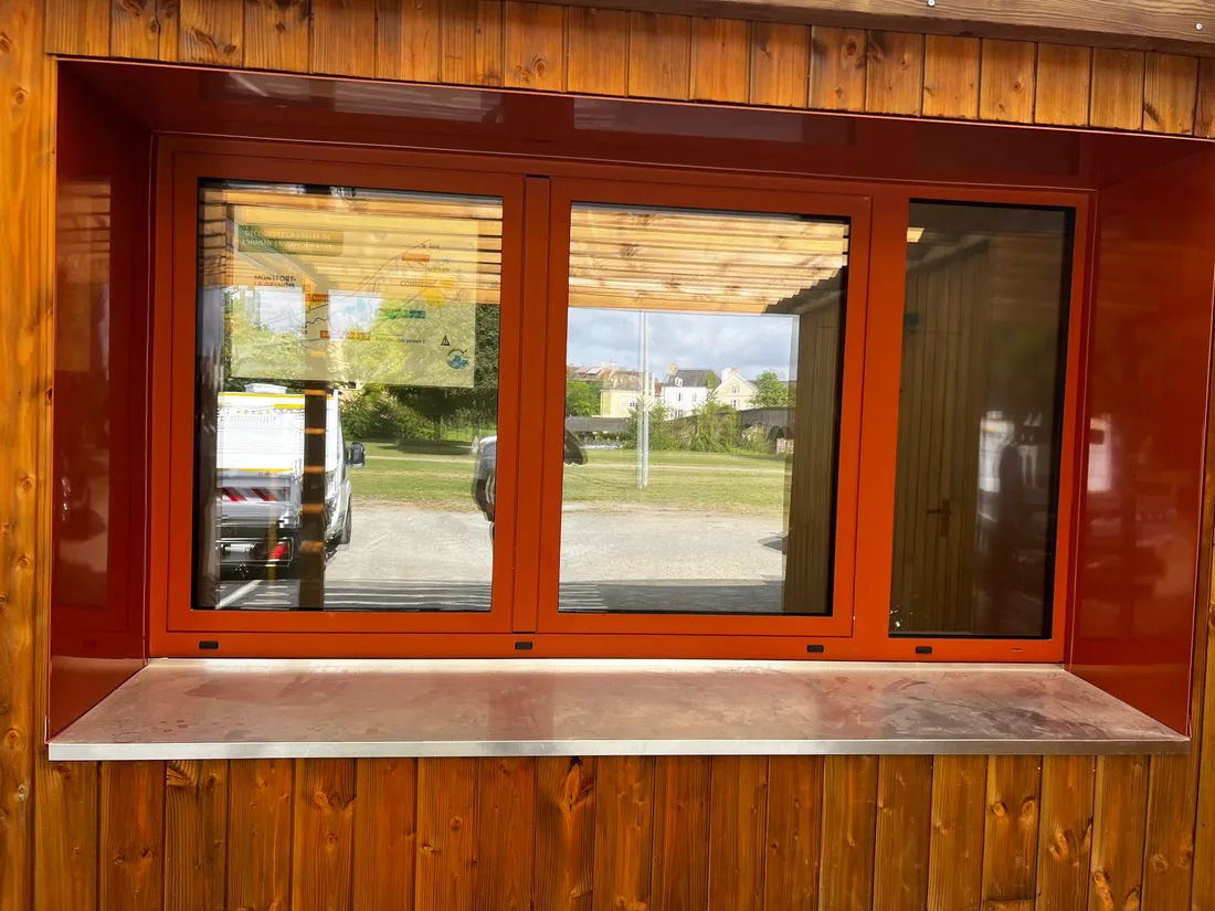 Dégradations Office Tourisme Montfort